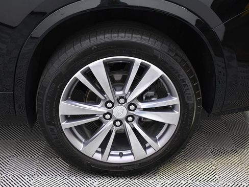 Used 2024 Cadillac XT6 Premium Luxury w/ LPO, Floor Liner Package AWD/4WD image 20