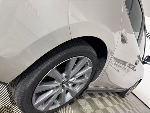 Used 2025 MAZDA MAZDA3 s image 32