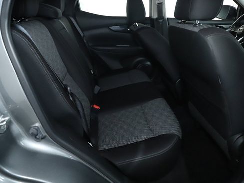 Used 2019 Nissan Rogue Sport SV image 31