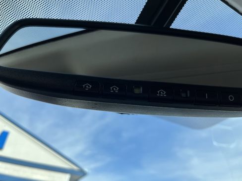 Used 2018 Nissan Murano SV w/ Premium Package image 32