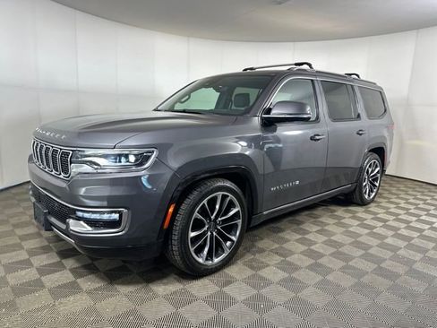 Used 2022 Jeep Wagoneer Series III w/ Premium Group I image 7