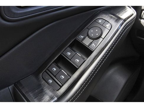 Used 2023 Nissan Rogue SV w/ SV Premium B Package image 22