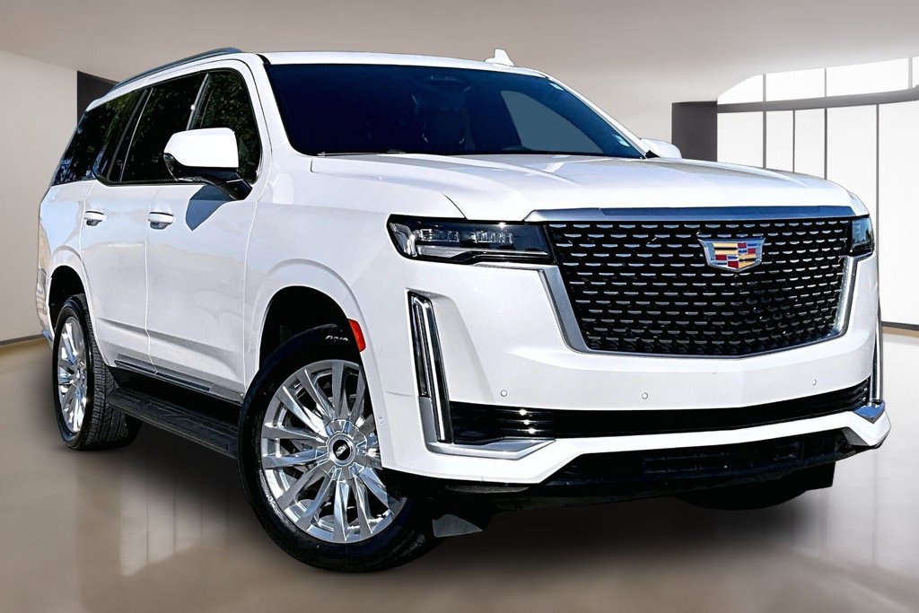 Certified 2023 Cadillac Escalade Premium Luxury w/ LPO, Floor Liner Package AWD/4WD image 11
