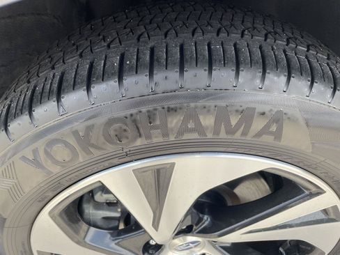 Used 2024 Subaru Legacy Premium AWD/4WD image 8