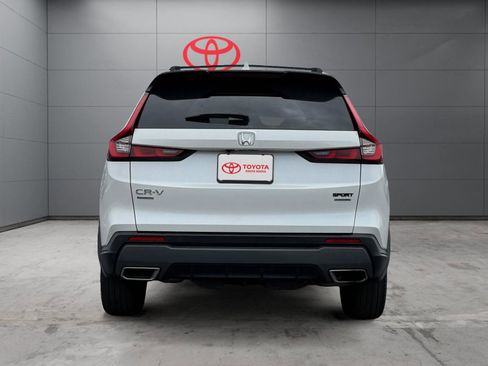 Used 2023 Honda CR-V Sport Touring image 4