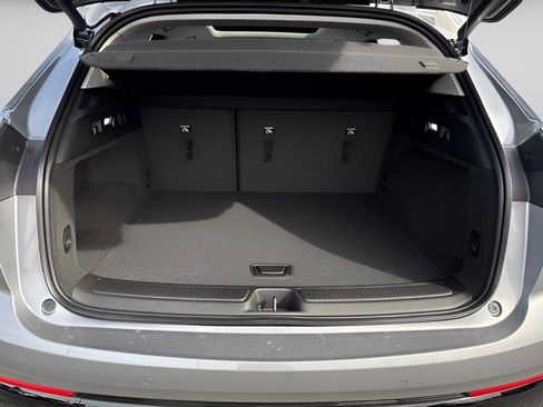 New 2026 Buick Envision Sport Touring image 9