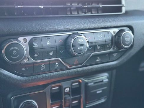 New 2026 Jeep Gladiator Willys image 15