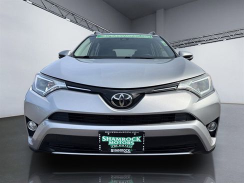 Used 2018 Toyota RAV4 XLE image 9
