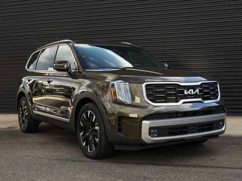 Used 2023 Kia Telluride SX Prestige AWD/4WD image 38