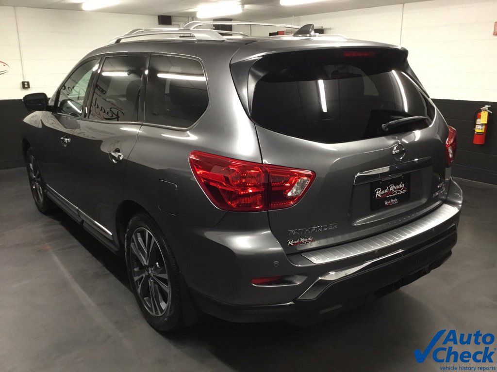 Used 2020 Nissan Pathfinder Platinum AWD/4WD image 5