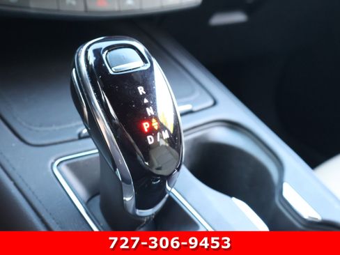 Used 2024 Cadillac XT4 Premium Luxury w/ Technology Package FWD image 26