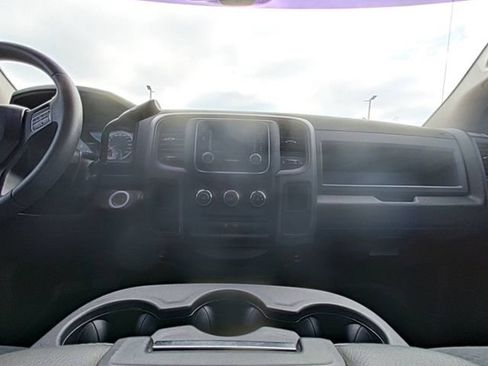 Used 2014 RAM 1500 Express image 24
