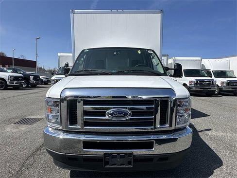 New 2024 Ford E-450 and Econoline 450 Super Duty w/ Power Windows & Locks Group image 3