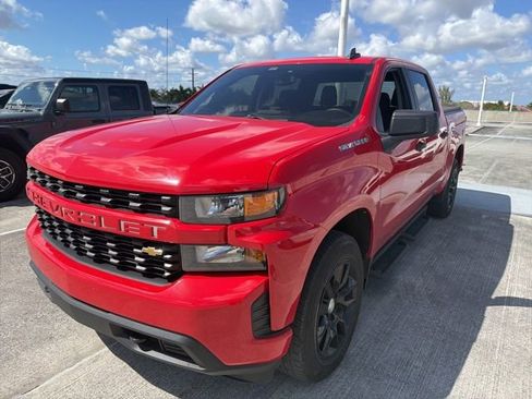 Used 2022 Chevrolet Silverado 1500 Custom image 1