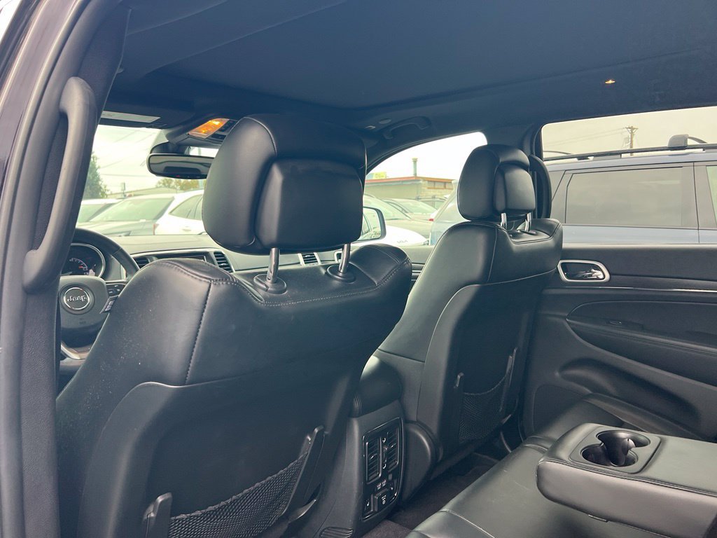 Used 2018 Jeep Grand Cherokee Limited AWD/4WD image 11