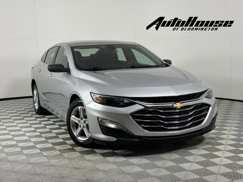 Used 2019 Chevrolet Malibu LS w/ LPO, Convenience Package 1 FWD image 1