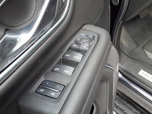 Certified 2024 Chevrolet Tahoe High Country w/ Advanced Technology Package image 9