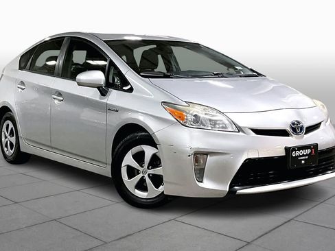 Used 2012 Toyota Prius Four image 2