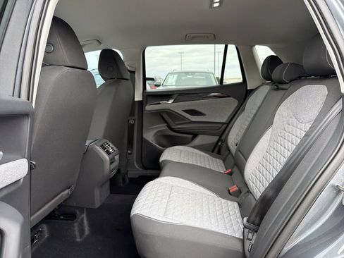 New 2025 Volkswagen Tiguan S FWD image 13
