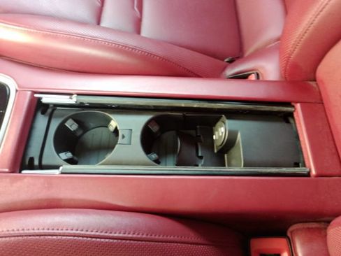 Used 2022 Porsche Panamera Platinum Edition RWD image 34