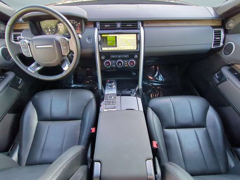 Used 2018 Land Rover Discovery HSE AWD/4WD image 26
