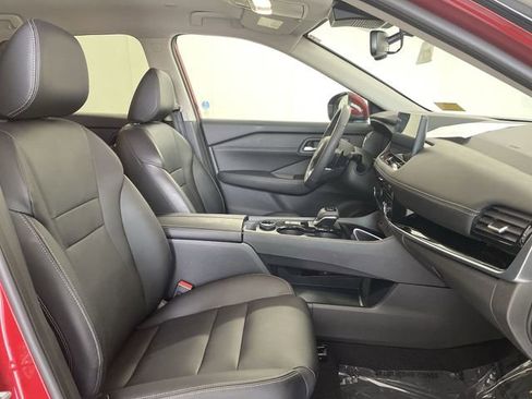 Certified 2024 Nissan Rogue SL image 20