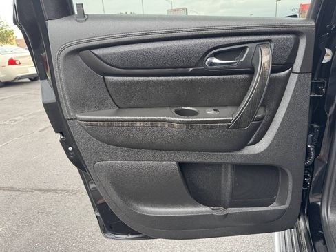 Used 2017 GMC Acadia Limited SLT FWD image 17