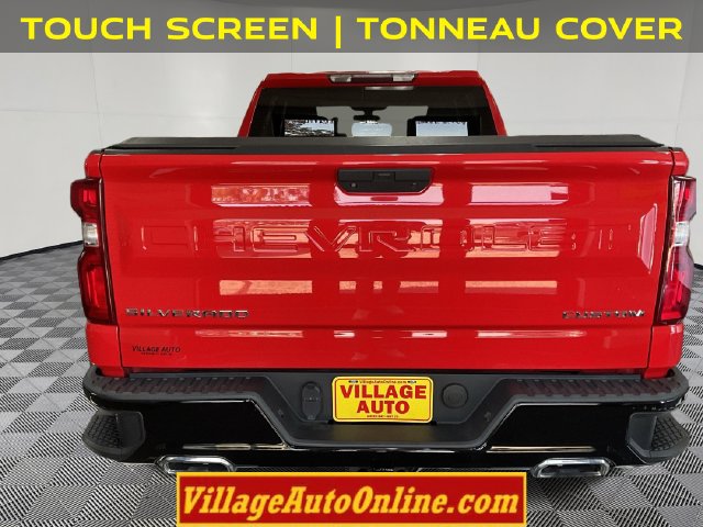 Used 2019 Chevrolet Silverado 1500 Custom Trail Boss w/ Custom Convenience Package AWD/4WD image 3
