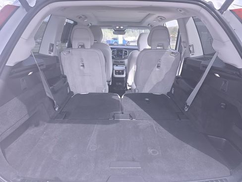 Used 2023 Volvo XC90 B6 Plus w/ Protection Package Premier AWD/4WD image 16