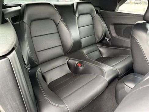Used 2023 Ford Mustang GT Premium image 17