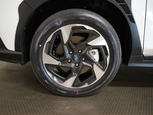 New 2026 Subaru Crosstrek 2.5i Limited AWD/4WD image 9