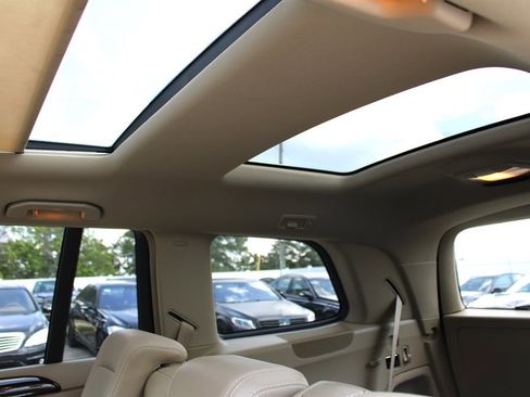 Used 2014 Mercedes-Benz GL 450 4MATIC w/ Appearance Package image 24