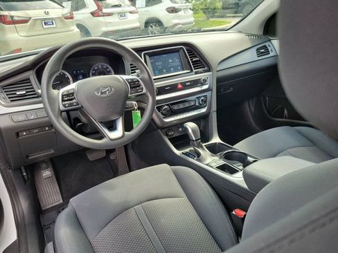 Used 2019 Hyundai Sonata SE FWD image 10
