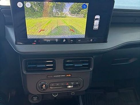 Used 2026 Ford Maverick Lobo AWD/4WD image 13