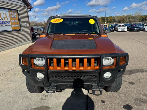 Used 2007 HUMMER H3 Adventure image 2