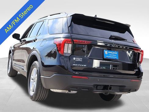 New 2026 Ford Explorer Active AWD/4WD image 3