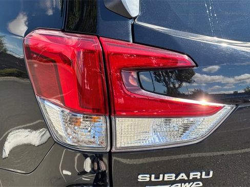 Used 2022 Subaru Forester Touring w/ Popular Package #3 image 48