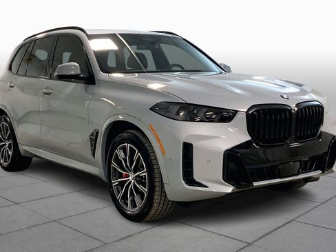 New 2026 BMW X5 xDrive40i w/ M Sport Package image 2