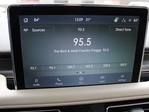 Used 2022 Lincoln Aviator Reserve w/ Equipment Group 201A image 23