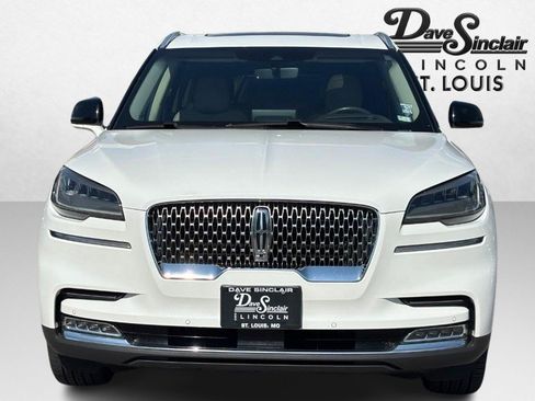 Used 2021 Lincoln Aviator Reserve w/ Equipment Group 201A RWD image 8
