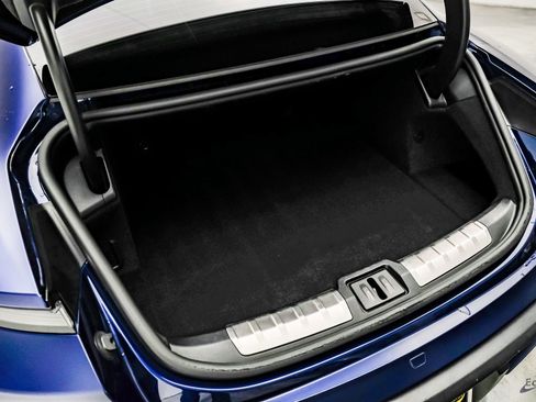 Used 2020 Porsche Taycan Turbo image 90