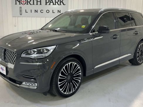Used 2023 Lincoln Aviator Black Label w/ Dynamic Handling Package image 5