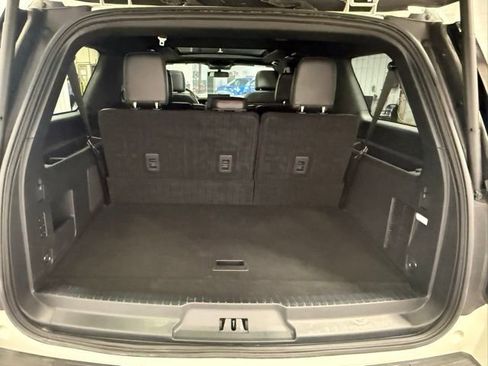 Used 2024 Ford Expedition Max Limited image 27