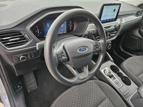 Used 2025 Ford Escape Active AWD/4WD image 11