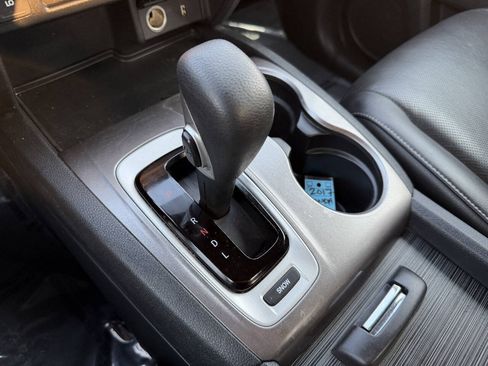 Used 2017 Honda Ridgeline RTL-T image 18