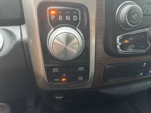 Used 2017 RAM 1500 Laramie AWD/4WD image 17