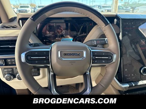 New 2026 GMC Yukon XL Denali image 5