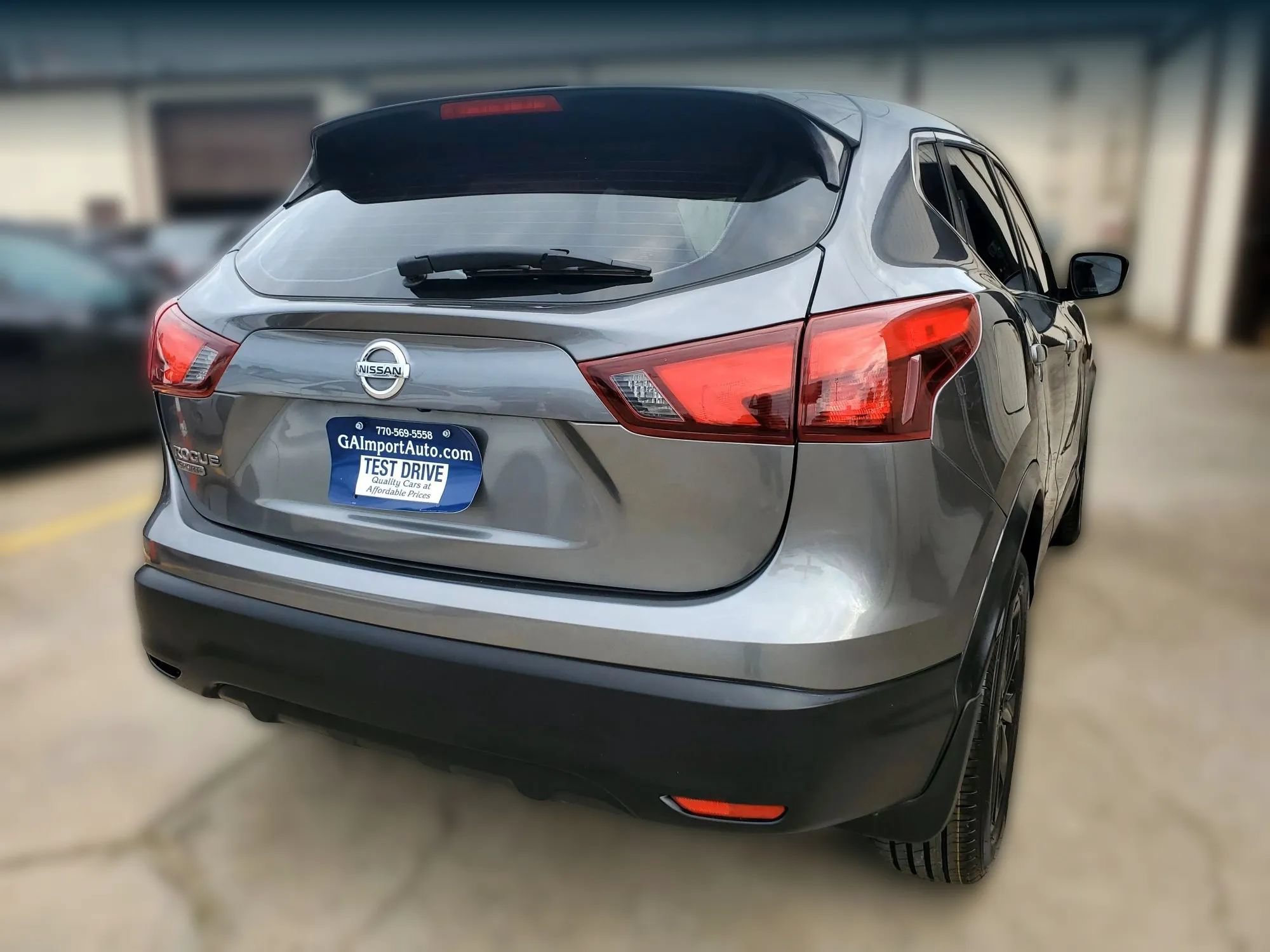 Used 2019 Nissan Rogue Sport S w/ Appearance Package FWD image 9