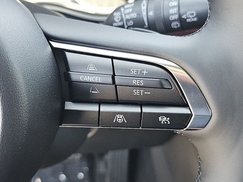 New 2026 MAZDA MAZDA3 Hatchback w/Premium Plus Pkg image 29