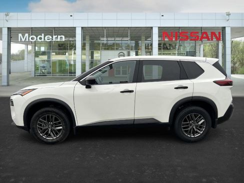 Certified 2023 Nissan Rogue S image 2